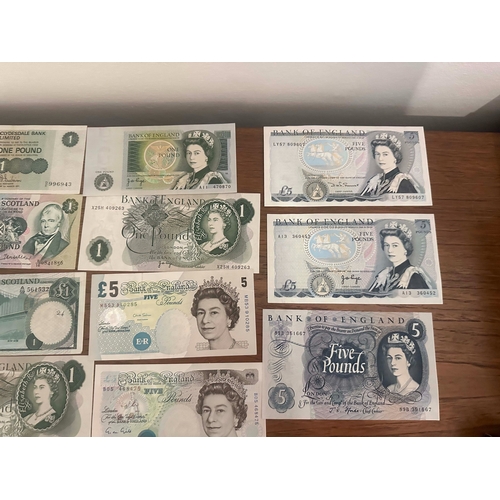 648 - Good Collection of Near Mint British Banknotes including Consecutive £1 notes, GM Gill £10 note, Blu... 