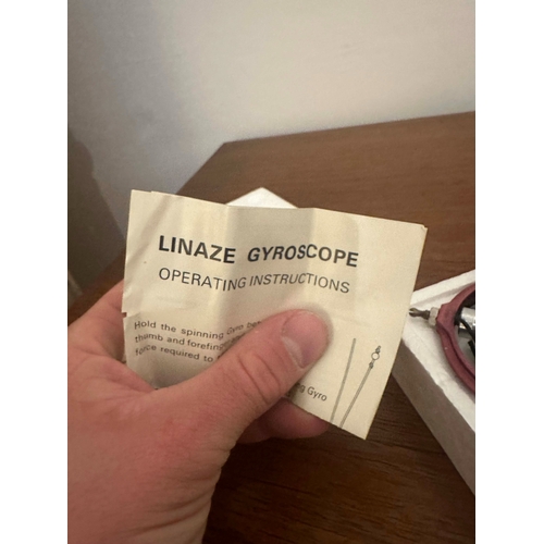 658 - Mint and Boxed Unused 1980s Linaze Gyroscope