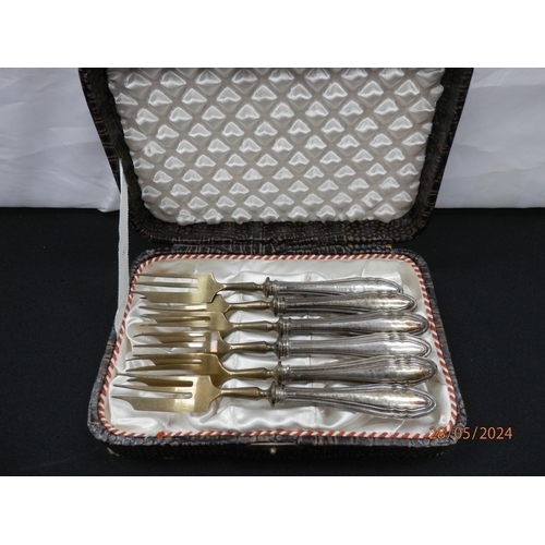 60 - Set of 6 German 800 Silver Handled Cocktail Forks in Original Box