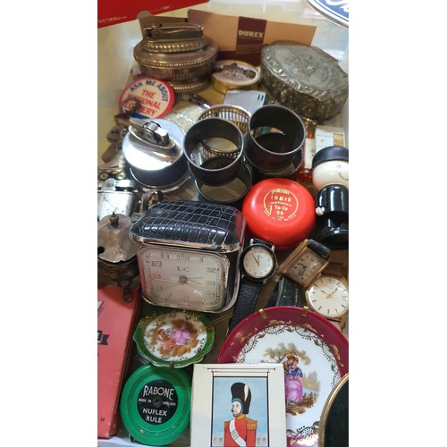 14A - Tray of mixed interesting vintage small items and curious - Unsorted house clearance lot