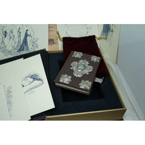 39 - Mint & Packaged The Tales of Beedle the Bard: JK Rowling Deluxe edition, complete with box disguised... 