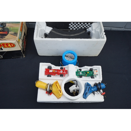 72 - Scalextric Superspeed Set