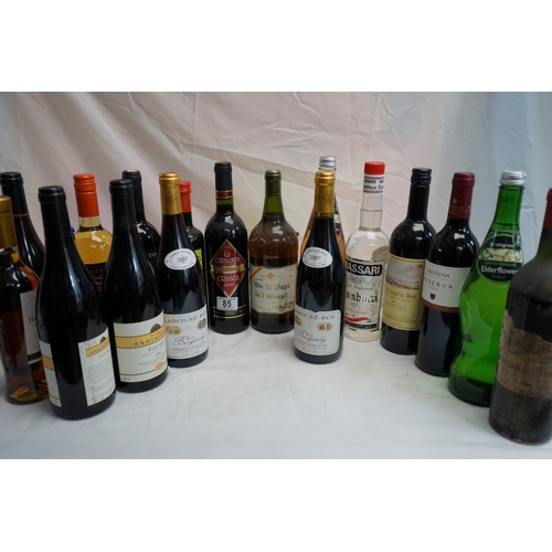 85 - Good Mixed Lot of Bottles of Alcohol