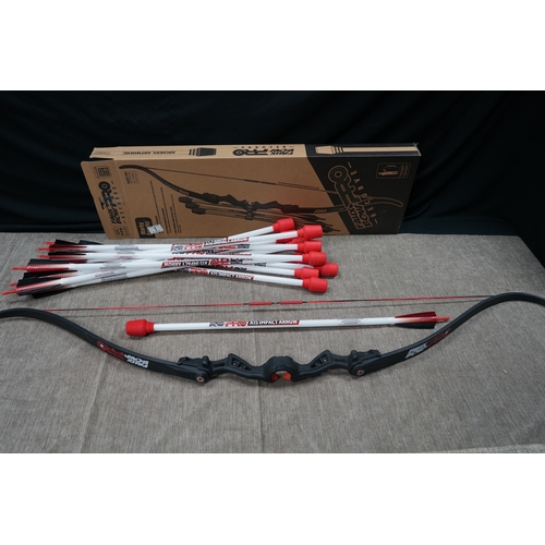 1001 - Boxed Faux Bow Pro Recurve Bow Archery Set