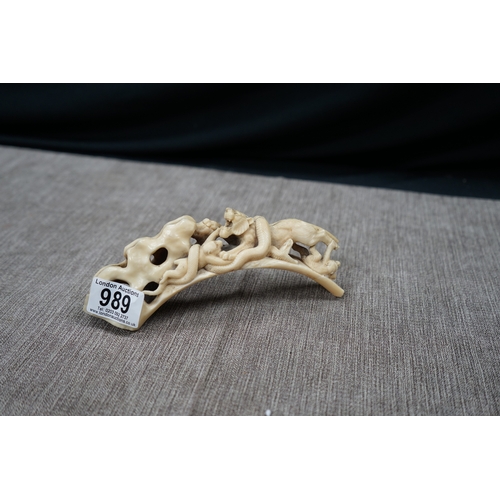 989 - Vintage Chinese Bone Carving