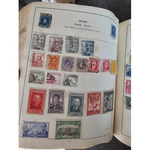 18A - Stamp album containing a very large qty of vintage world stamps - Approx 220 pages in album