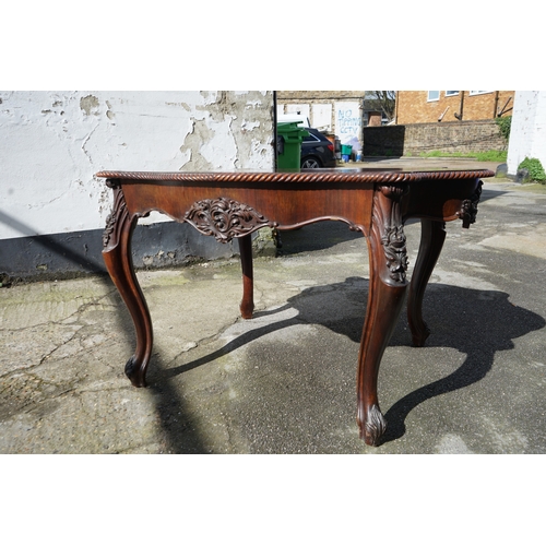 1439 - Very Good Quality 19th Century French Rosewood Table