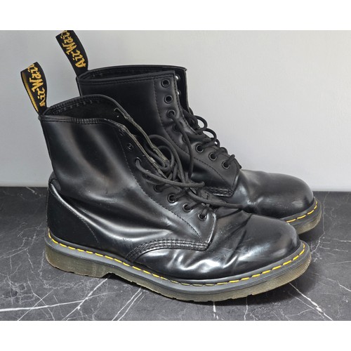 17A - Pair of Black Dr.Martens boots - Size UK9