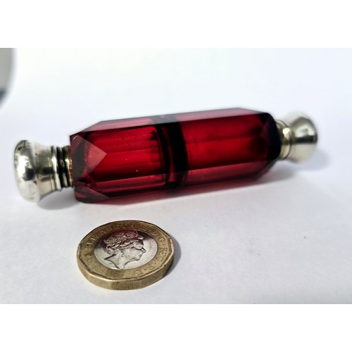 80B - Antique double ended scent bottle