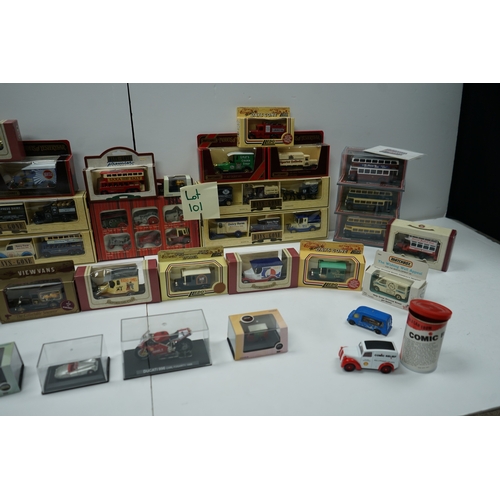 101 - Collection of die-cast model vehicles, including Matchbox, Dinky, Lledo Days Gone, and Vanguards ser... 