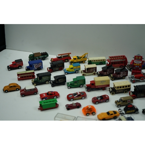 109 - Collection of toy model vehicles including various cars, buses, and trucks, some in original packagi... 