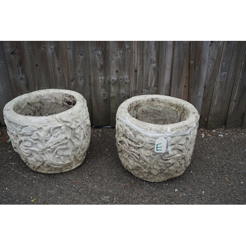 1178 - Gardens, Pots & Planters:  A Pair of Heavy decorative Concrete plant pots. 26cm T x 31cm W