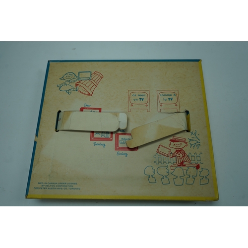 410 - Original Etch A Sketch in box