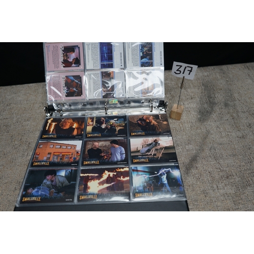 317 - Official Binder of Smallville Cards-Complete 90 Card Base Set and 9/9 Promo Cards