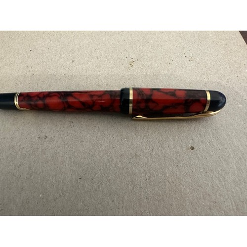 474 - Vintage Waterman Phileas Coral Patterned Fountain Pen