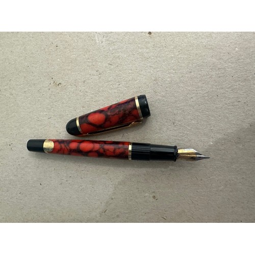 474 - Vintage Waterman Phileas Coral Patterned Fountain Pen