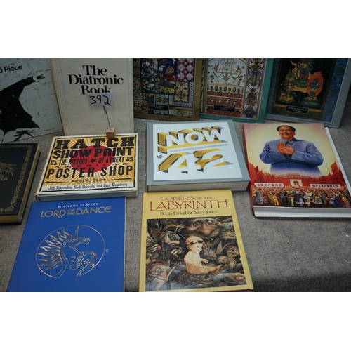 392 - Interesting of Art Themed Books to include Banksy