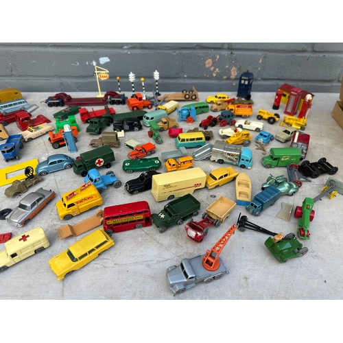 456 - Lot of Vintage 1960s Lesney Matchbox Cars, Buildings & Accessories including many rare examples