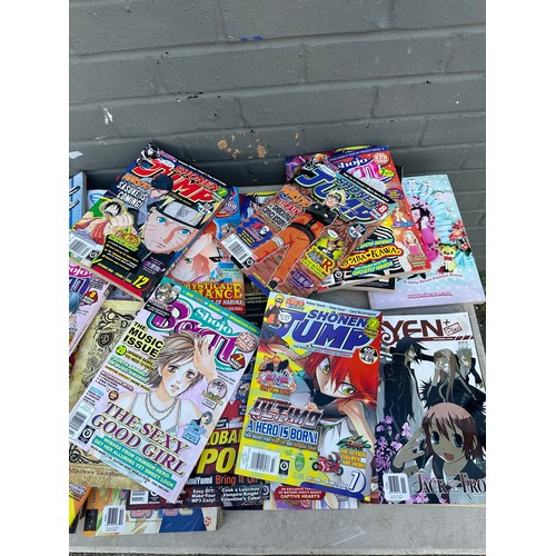 1258 - Mixed Lot of Various Anime/Manga Books/Magazines