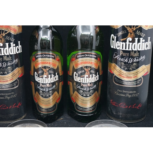 25 - 2 botles of Glenfiddich Pure Malt Scotch Whisky