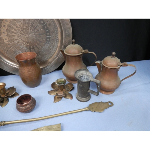 159b - Mixed Lot of Copper and Brass Items