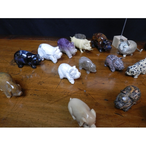 33 - A Good Collection of Semi Precious Stone Pig Figurines