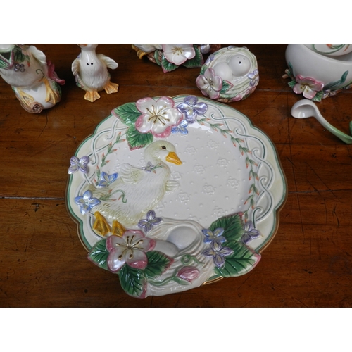 48 - Collection of Fitz and Floyd China