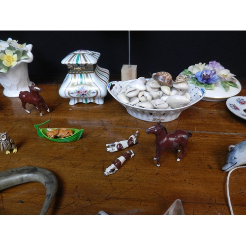 160 - Quantity of Porcelain Items including one by Royal Doulton and other Curios