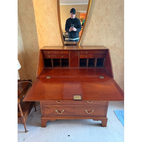 637 - George III Mahogany Bureau