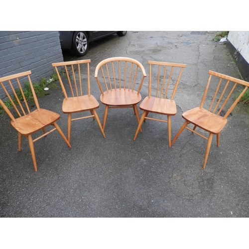 660A - A Set of Mid Century Ercol Stickback Chairs and an Ercol Cowhorn Chair