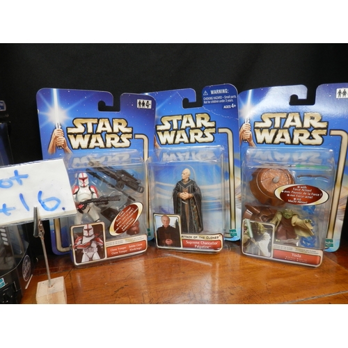 416 - Collection of Star Wars Mint & Packaged Action Figures (7)