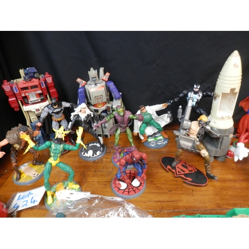 424 - Mixed Lot of Figures & Toys to include Marvel, Sonic The Hedgehog & Transformers