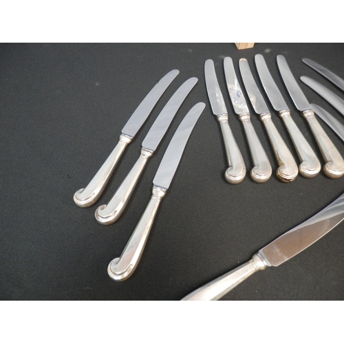 440 - Set of Twelve Silver Handled Knives Marked Sheffield 1971 by C J Vander Ltd approx total weight 925g