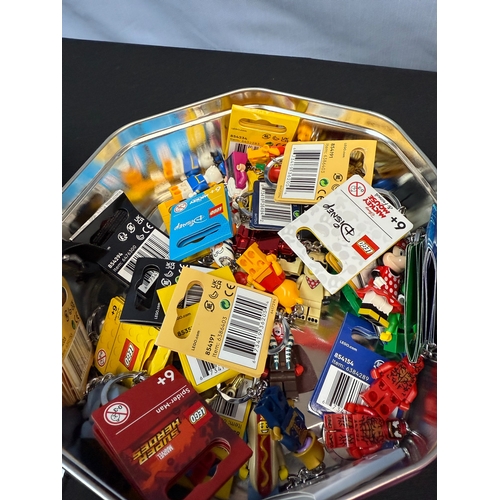 292 - Large Collection of LEGO Minifigure Keyrings (56)