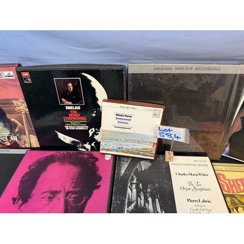 584 - Vinyl Records: Good Collection of Classical Box Sets to Include Deutsche Grammophon