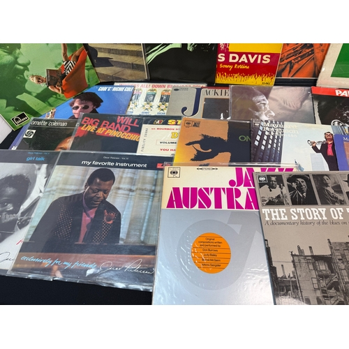 585 - Vinyl Records: A Good Collection to include Jazz & Blues Includes Rarities, First Pressings etc