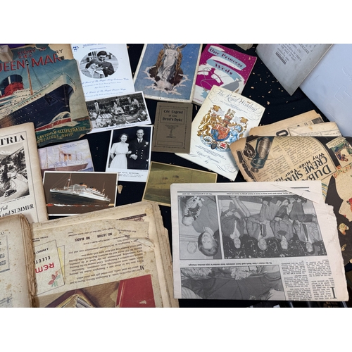 603 - Collection of Antique Ephemera to include Brochures, Catalogues, Newspapers etc