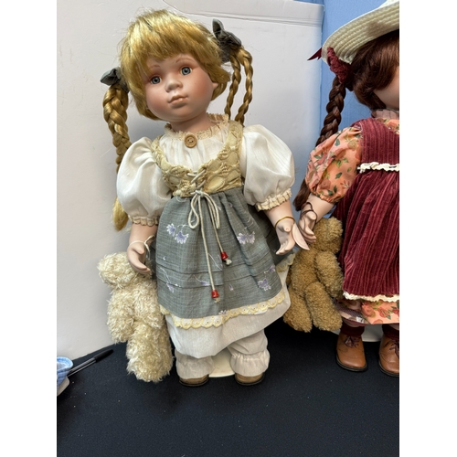 612 - Collection of  Good Quality Vintage Dolls