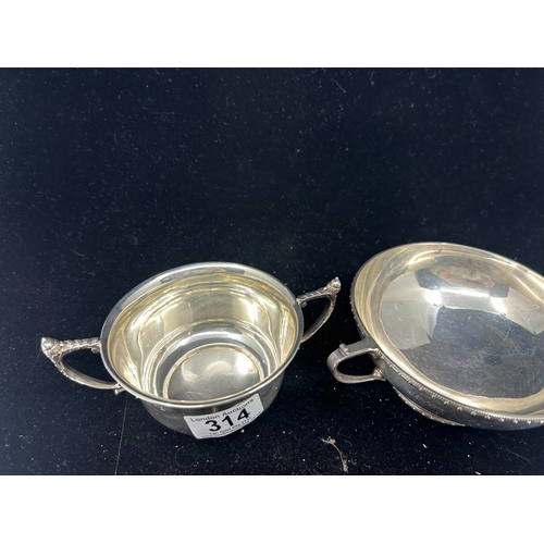 314 - Two Hallmarked Silver Bowls, One Birmingham 1929, the other with Makers Mark HEB FEB Chester 1922 (3... 