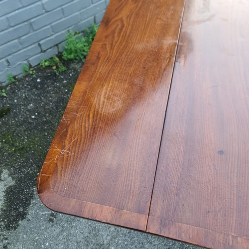 914 - 19th Century Mahogany Pembroke Table