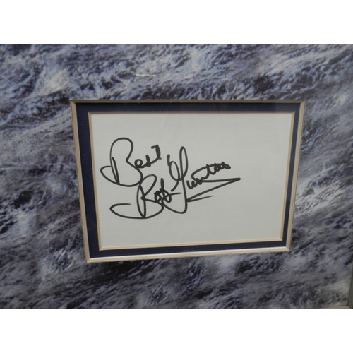 549 - Autographs: Framed Display of Autographs of Cast Members from the movie The Perfect Storm (2000) to ... 