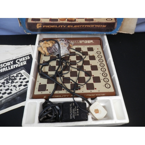 569 - Fidelity Electronics Sensory Chess Challenger in Box