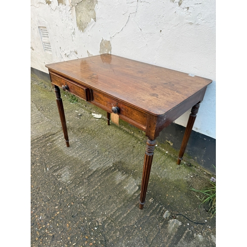 643 - 19th Century Mahogany Side Table