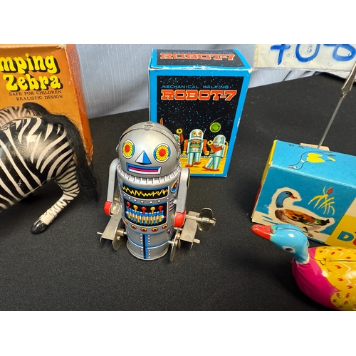 708 - Collection of Vintage Toys to include Mechanical/Wind Up Examples etc