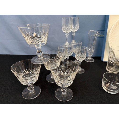 721 - Collection of Glassware together with a Wedgwood Nautillus Plate includes a set of Edwardian Sherry ... 