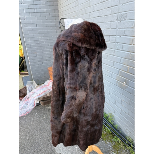 904 - Two Vintage Ladies Fur Jackets