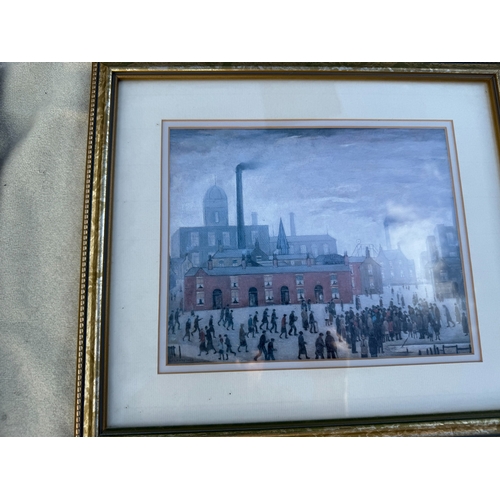 940 - A Large Collection of Framed LS Lowry Prints (12)