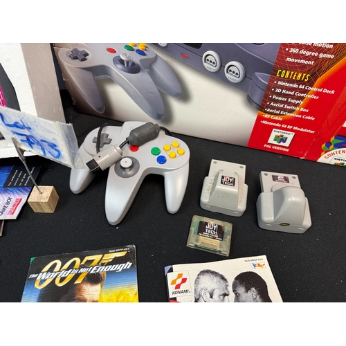 793 - Retro Gaming: A Boxed Nintendo 64 Console, Controllers, Leads etc & 21 Games (Mostly Boxed)