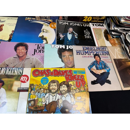 919 - A Good Lot of Vinyl Records, Mostly 1970s