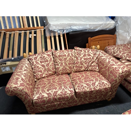 649E - A Very Good Quality Lounge Suite to include Sofas and Armchairs possibly by Tetrad Elgar. In very Go... 